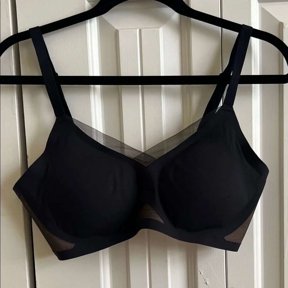 Honeylove Black Crossover Bra - Picture 1 of 7